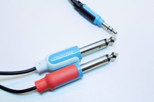 mini jack cable to i_4 inch jack